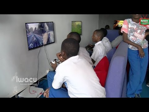 Chiffre d’affaires de 68 milliards : Quand les jeunes passent la nuit dans les salles de jeux parifoot